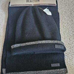 Kenneth Cole Reaction Black and Gray Knit Set